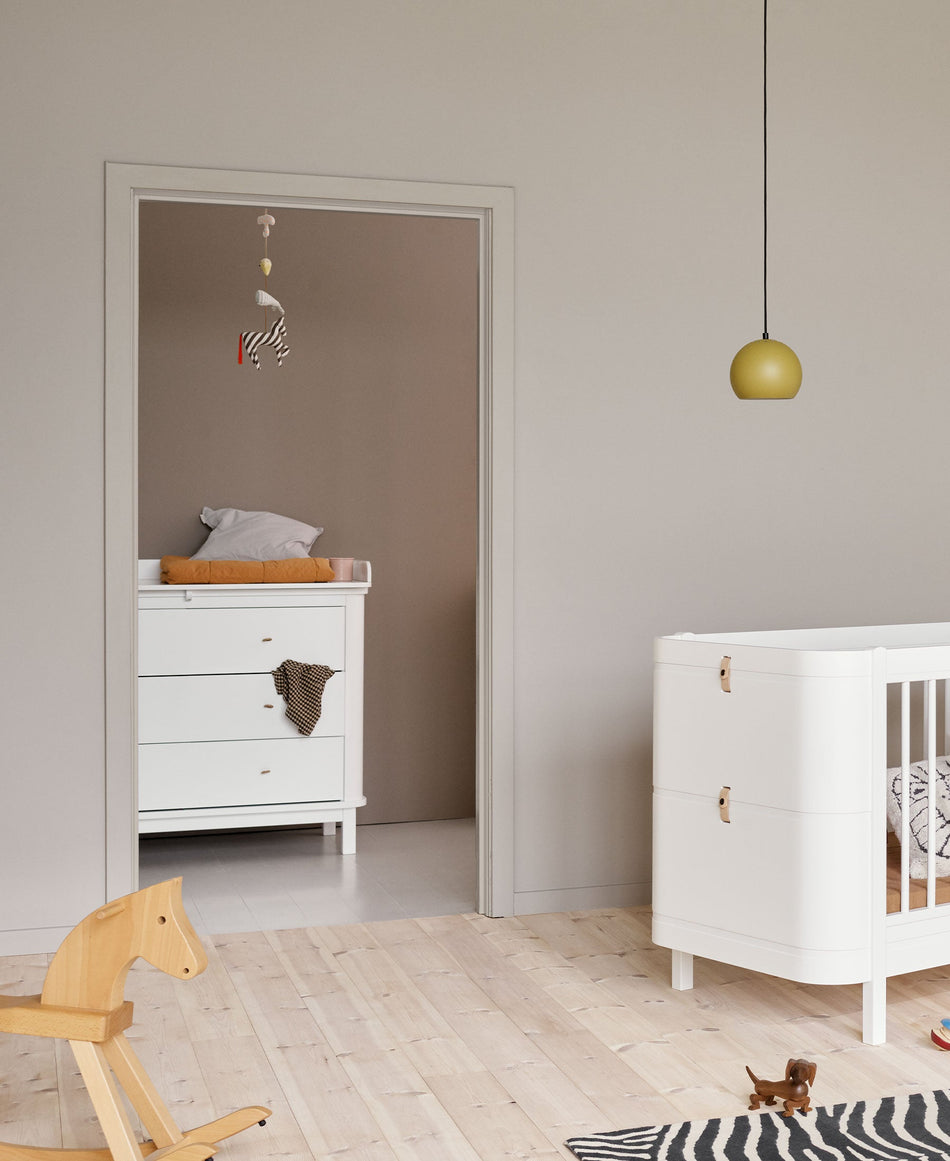 Wood nursery dresser 3 drawers, white