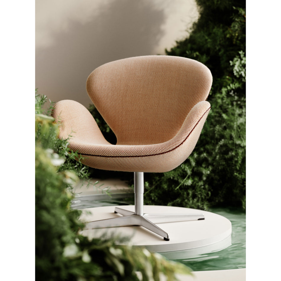 Swan™ Chair