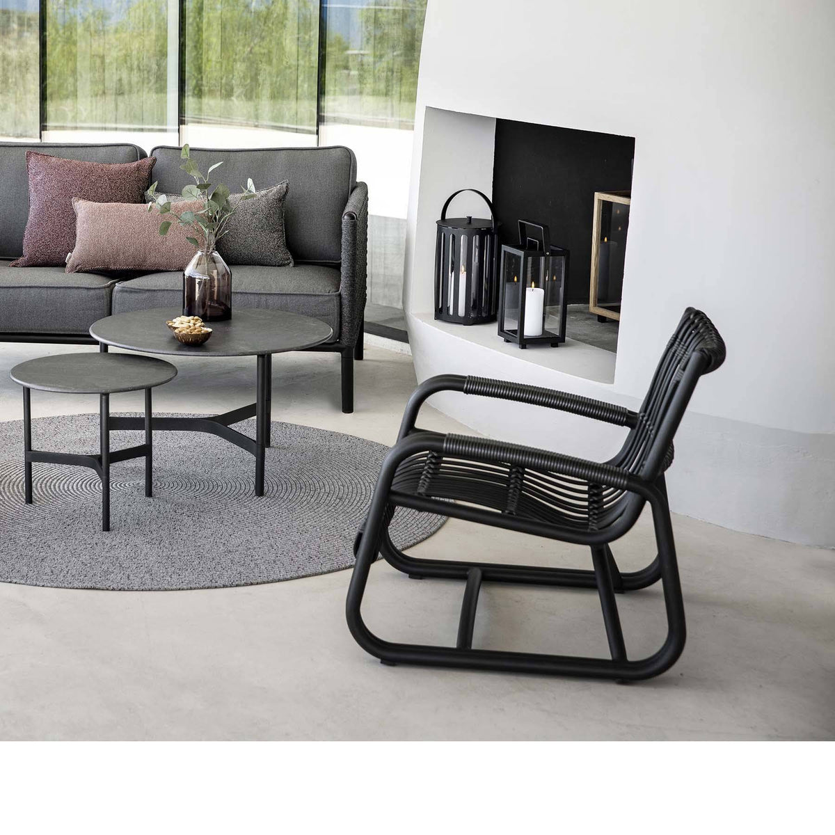 Curve Lounge Chair | Outdoor | Cane-line | Skandium London