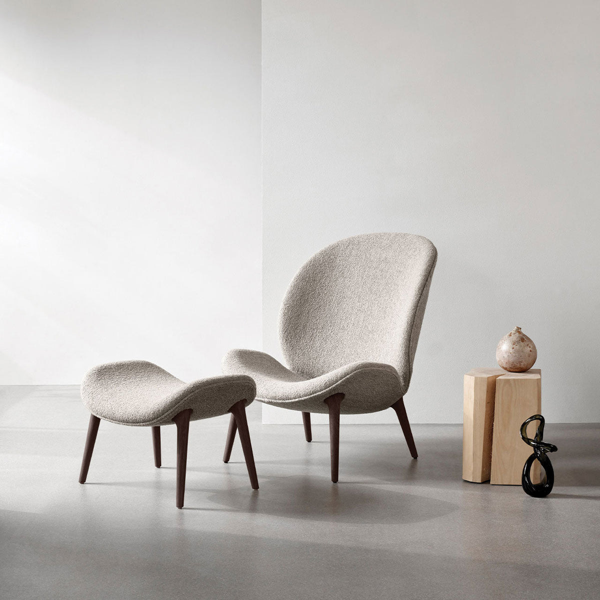 Vipp - VIPP466 - Lodge Lounge Chair - Skandium London
