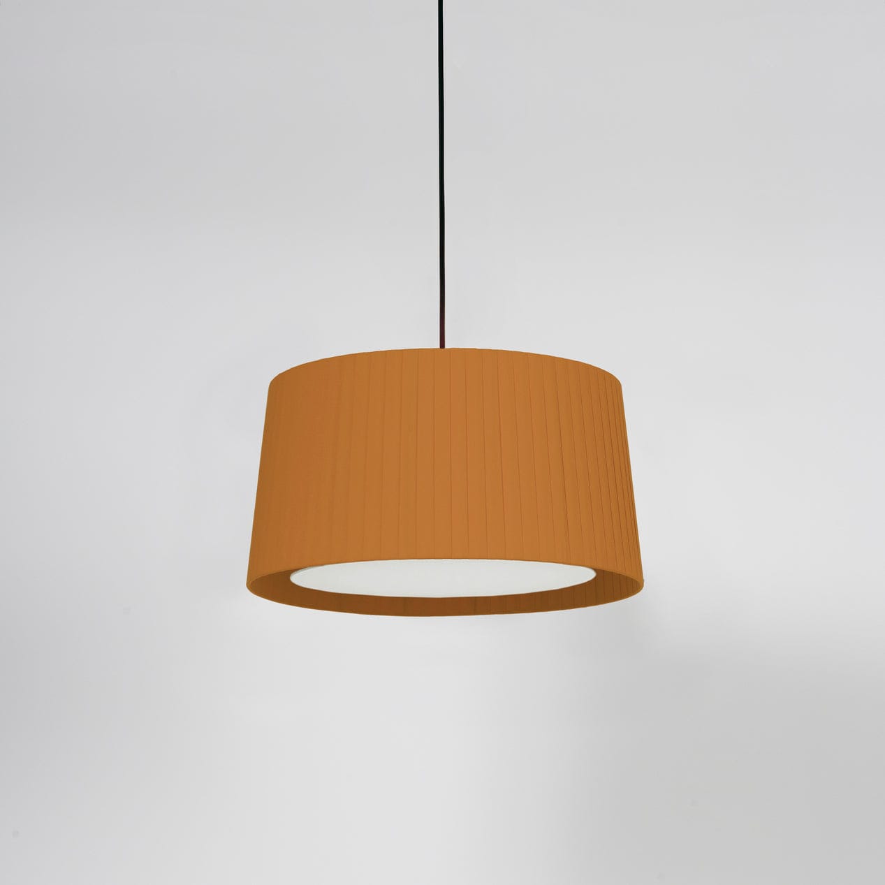GT Pendant Lamp | Santa & Cole | Skandium London