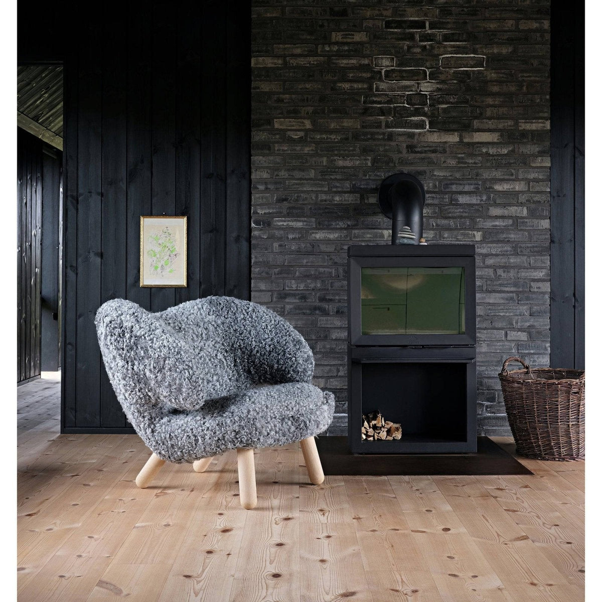 House of Finn Juhl - Pelican Lounge Chair - Sheepskin - Skandium London