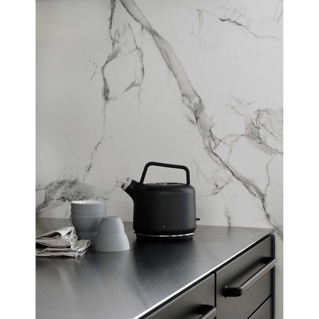 VIPP501 | Electric Kettle EU | Vipp | shop at Skandium London