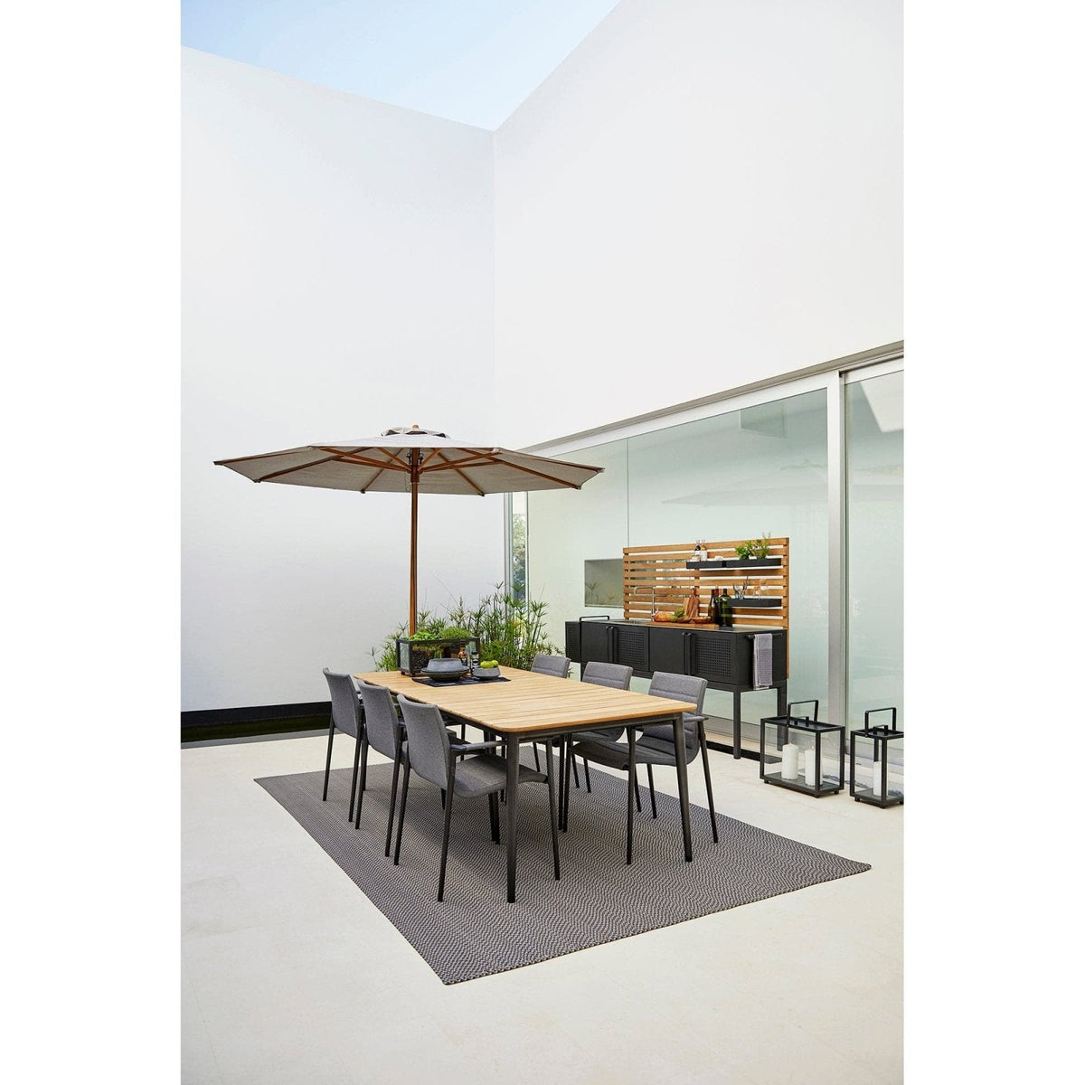 Cane-line - Core Table - Skandium London