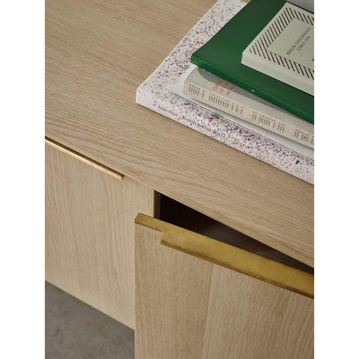 Fritz Hansen - Jut Cabinet - Skandium London