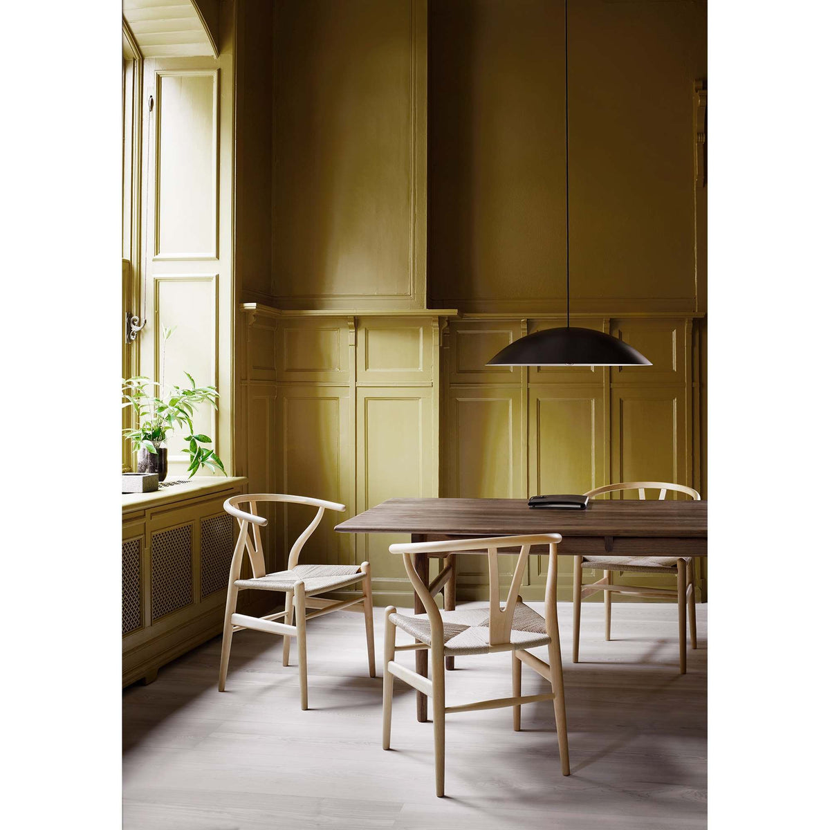 Carl Hansen - CH24 Wishbone chair - Oak - Skandium London