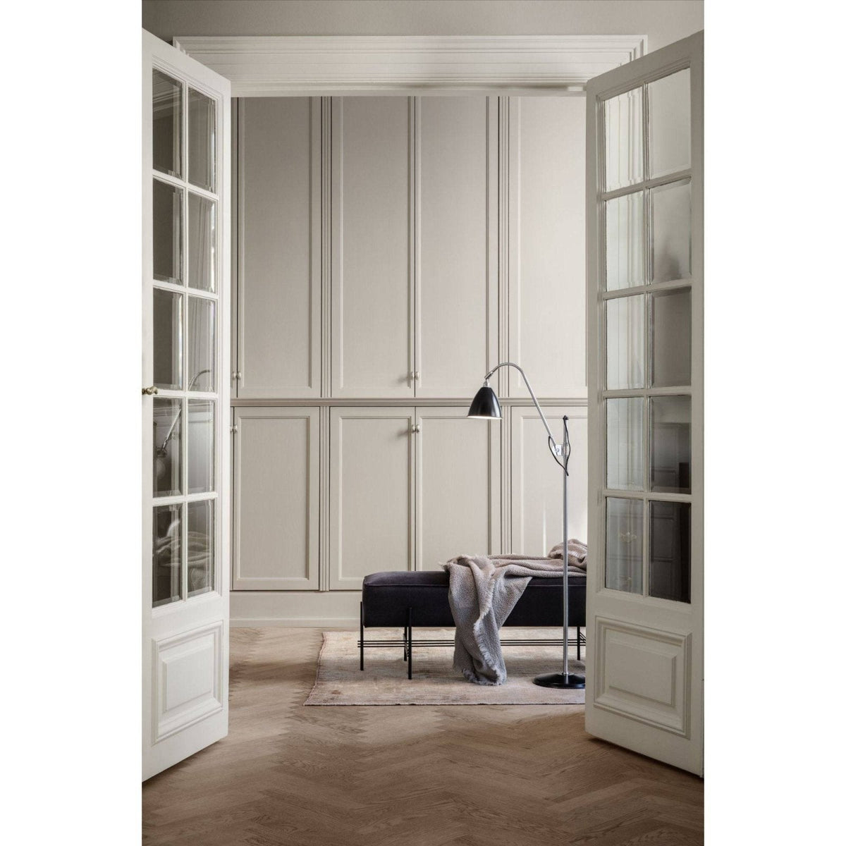 Gubi - BL3 Floor Lamp - Ø21 - Skandium London