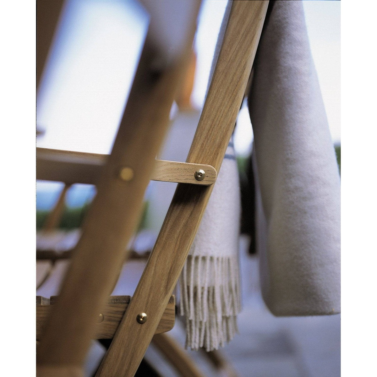 Fritz Hansen - Selandia Armchair - Skandium London