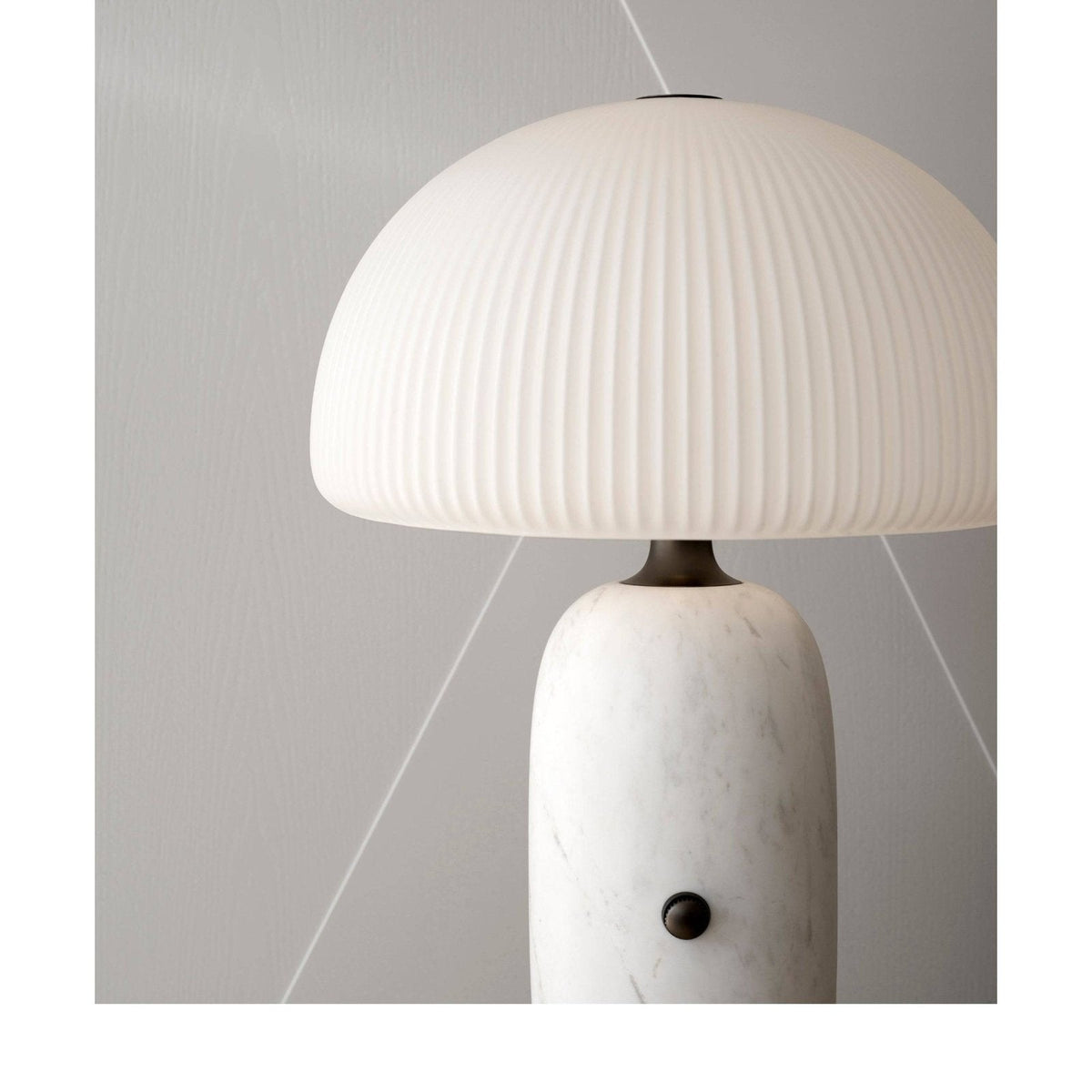 Vipp - VIPP591 - Sculpture Table Lamp - Small - Skandium London